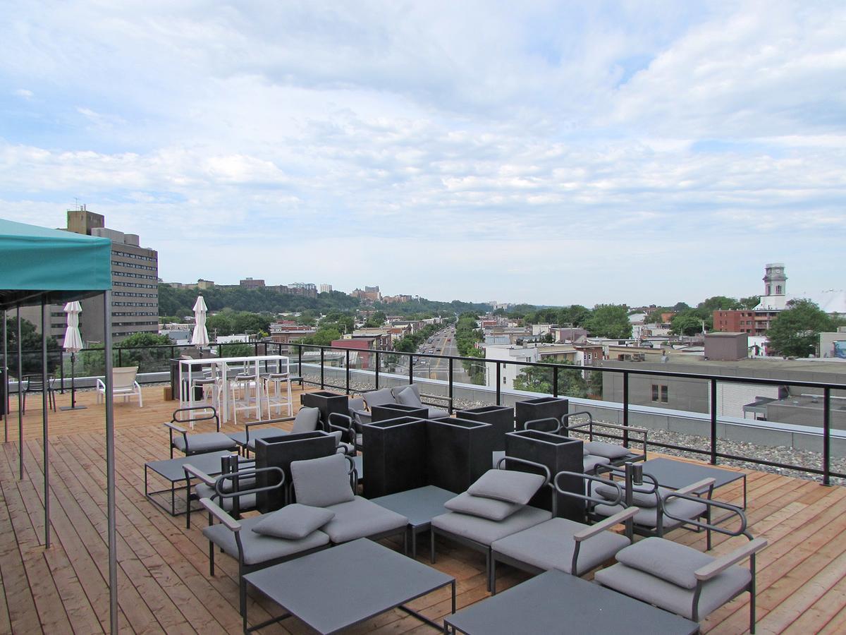 Aux Havres Urbains - Le Penthouse Du Kameleon Appartement Québec Buitenkant foto